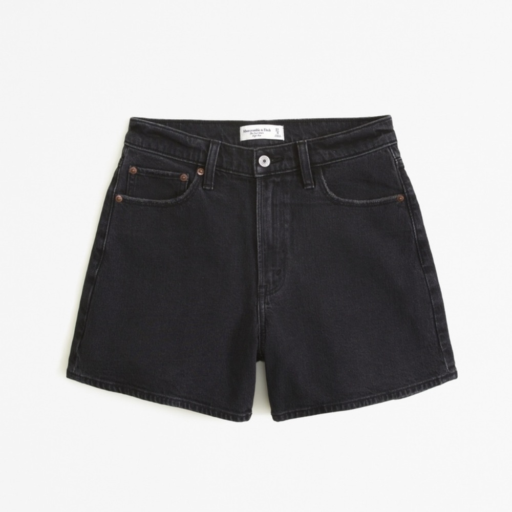 NWT Abercrombie & Fitch The 7” Dad Short High Rise Curve Love Size 33 (14/16)